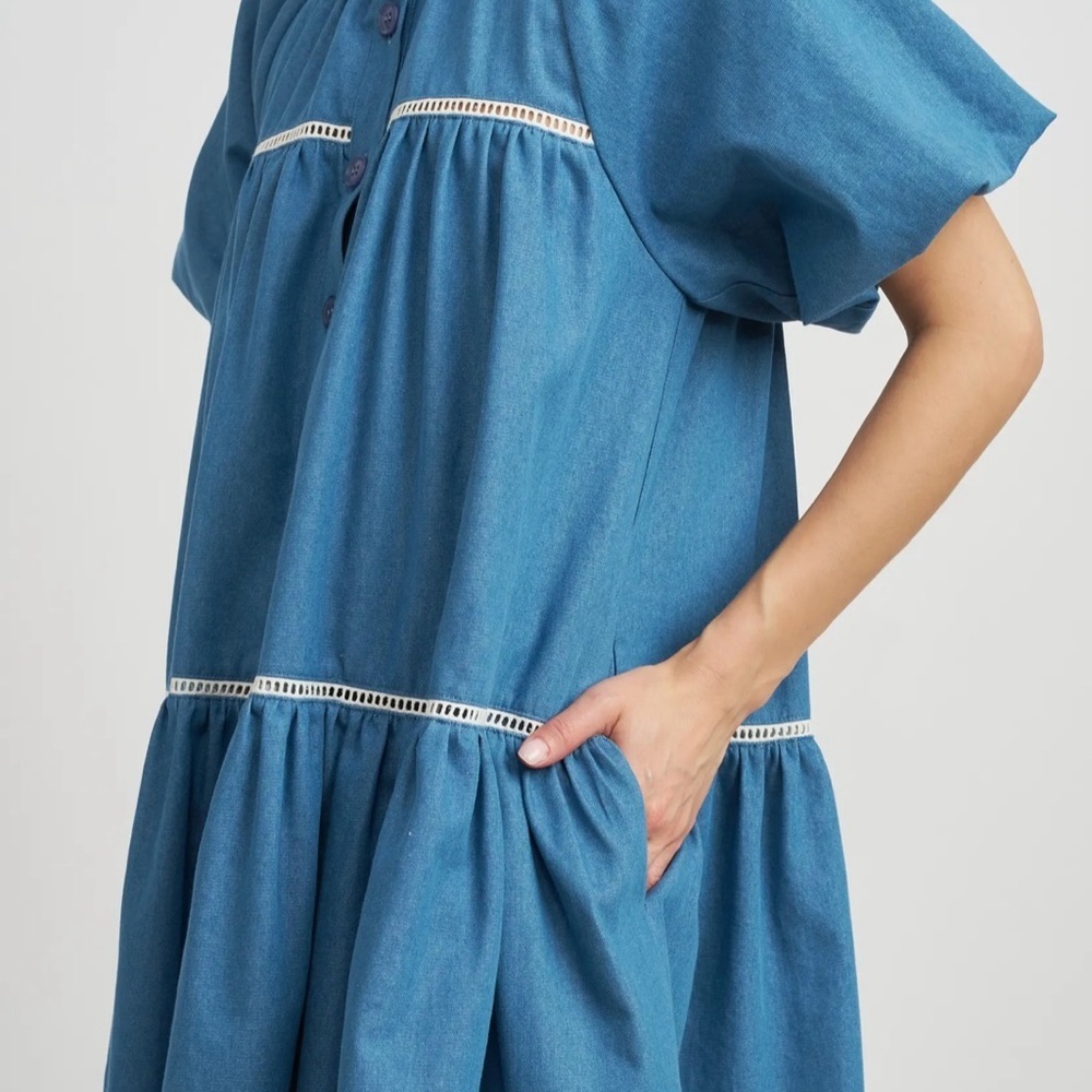 En Saison Tara Tiered Cotton Trapeze Shirtdress In Chambray Blue Size S